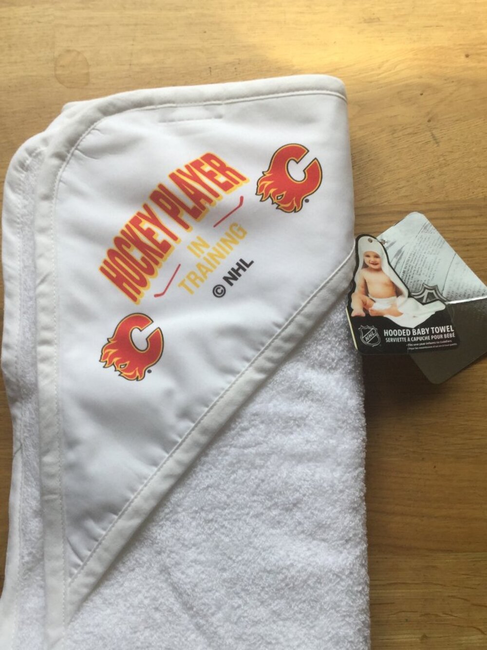 NHL Hooded baby towel Calgary Flames